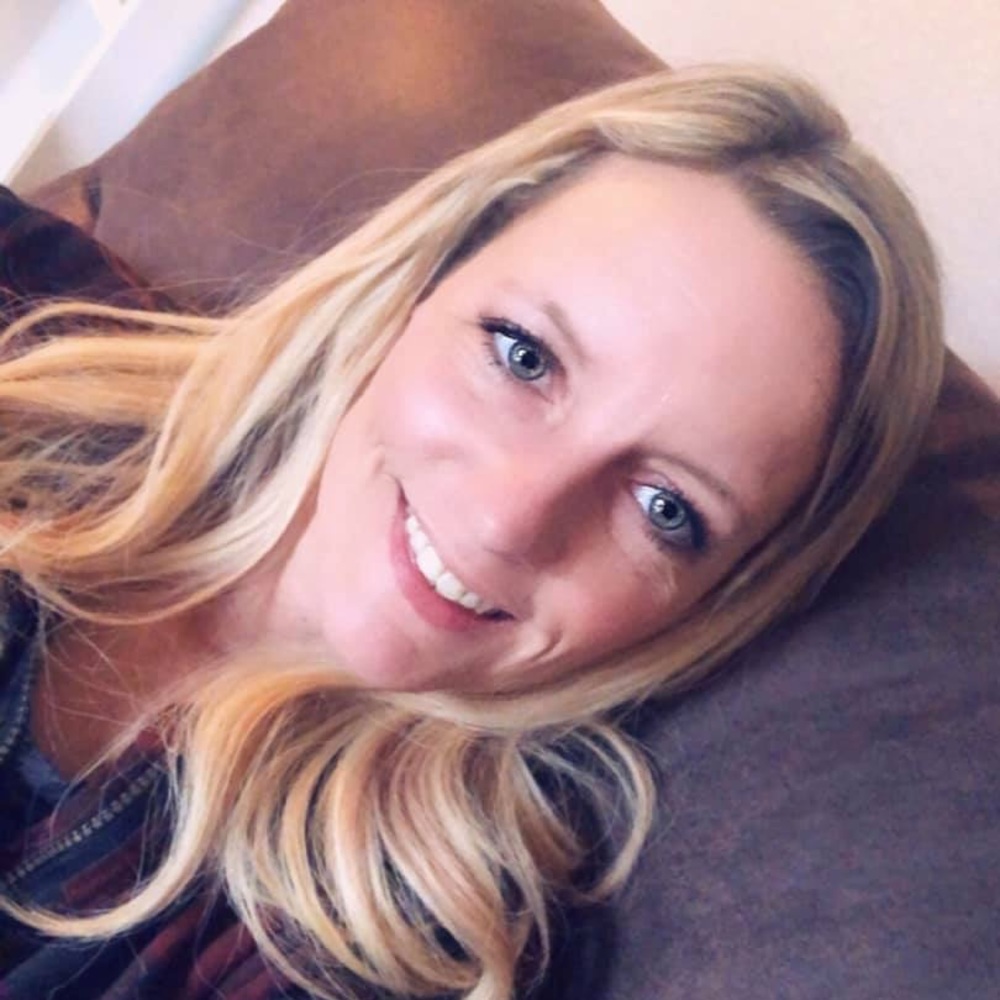 Meet your Posher, Holli
